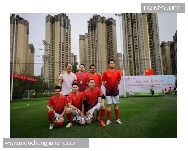 如何有效组建一支优秀的足球队并提升团队协作能力与竞技水平